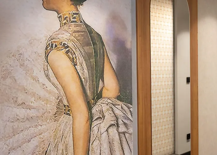 Art Boutique Aparthotel 4*