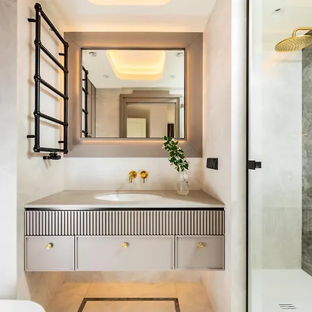 Art Boutique Apartahotel Cracovia