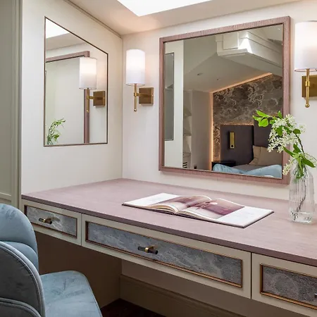 Art Boutique Apartahotel Cracovia