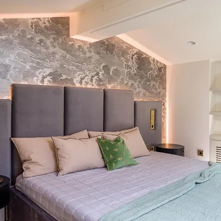 Ξενοδοχείο με διαμερίσματα Art Boutique 4*